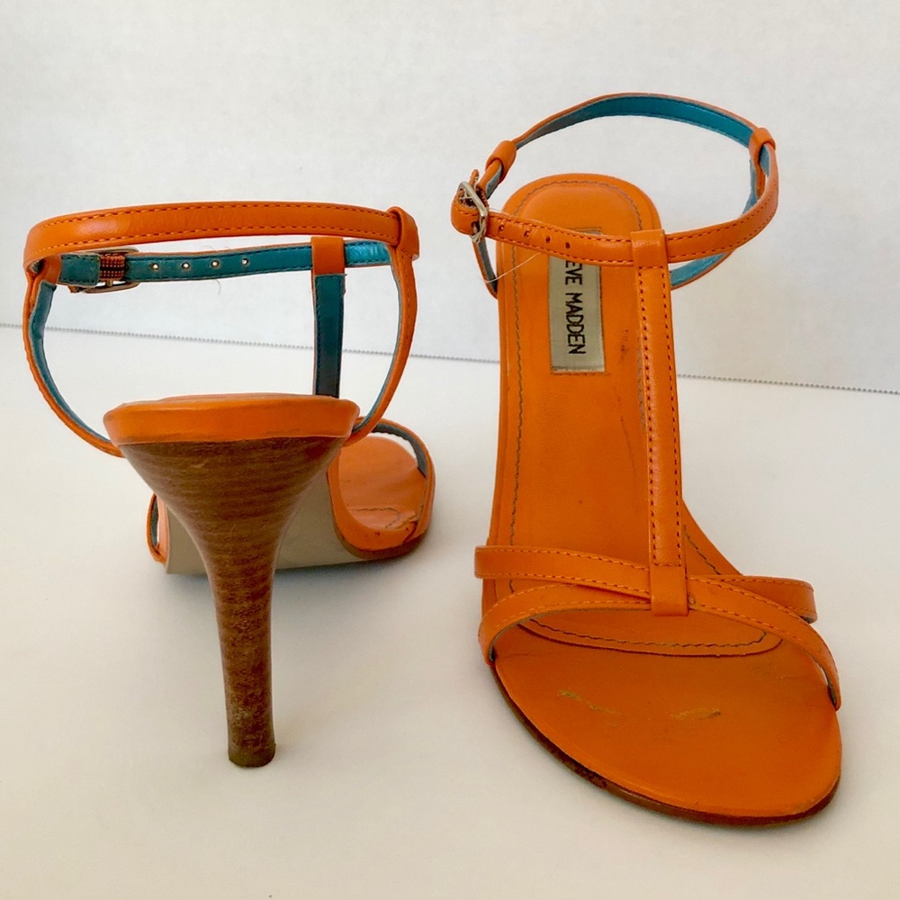 🚫SOLD🚫 Steve Madden Orange Sandals Heel like new